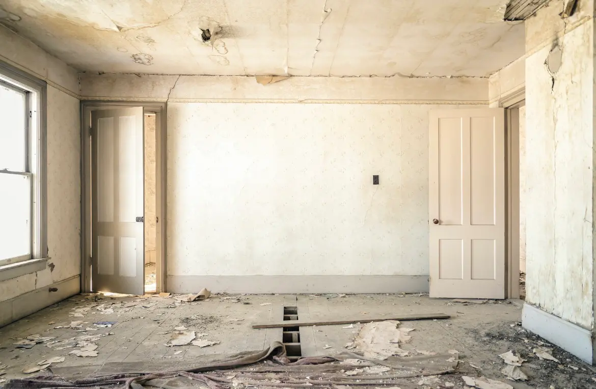 Waste disposal crew managing a cleanout project in Prestonsburg